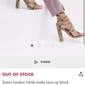 Snakeskin heels 7.5
